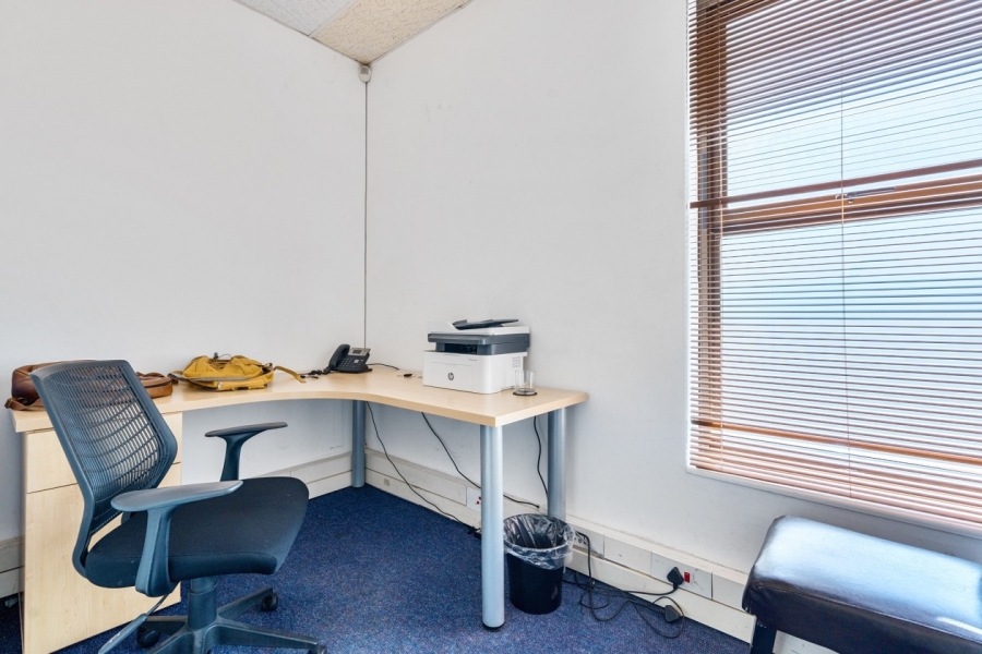 To Let commercial Property for Rent in Claremont Western Cape